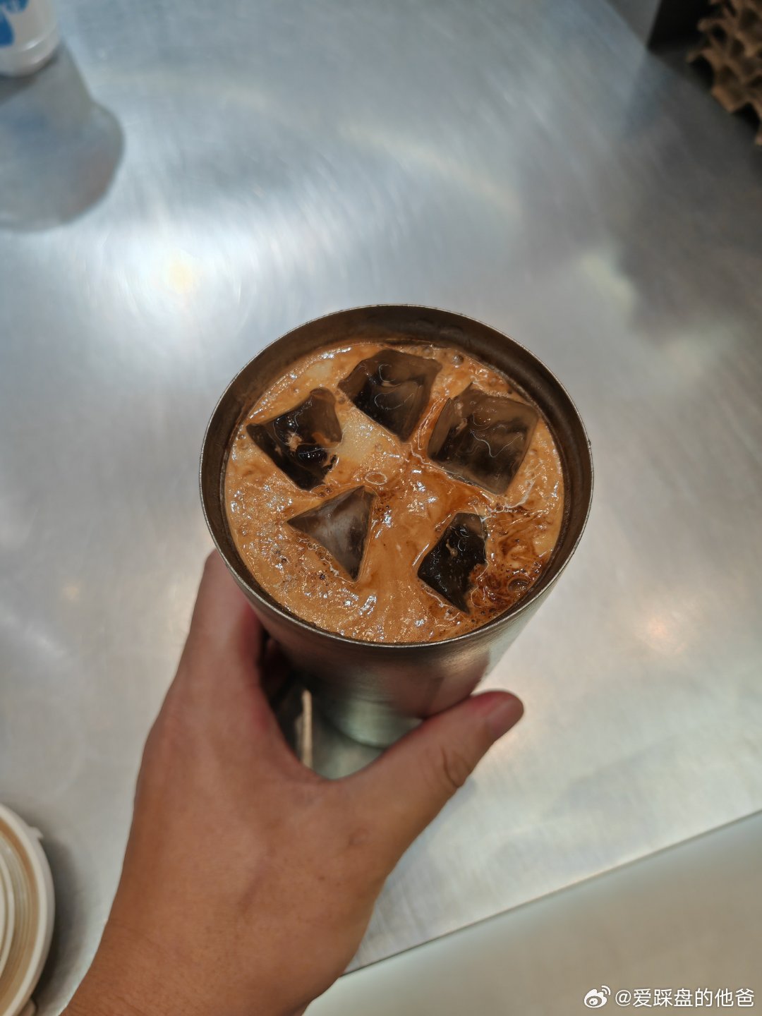奖励自己一杯干姜美式，啦啦啦啦啦。 