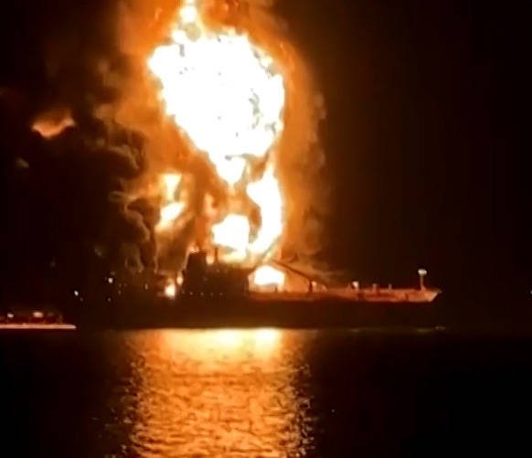 【升级！伊朗2天内袭击6艘船，“#美军拒绝所有护航请求#”】在美国和伊朗军事冲突