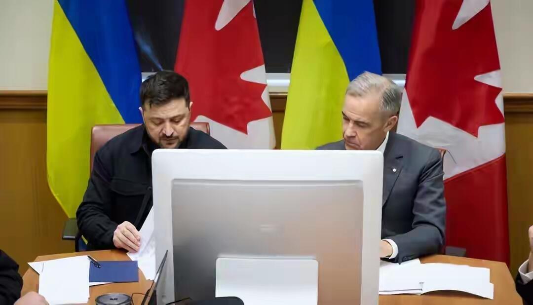 泽连斯基赴美前，拉欧洲“聚义”为安全协议造势，实为捆绑美欧、对冲美国犹豫！所谓“