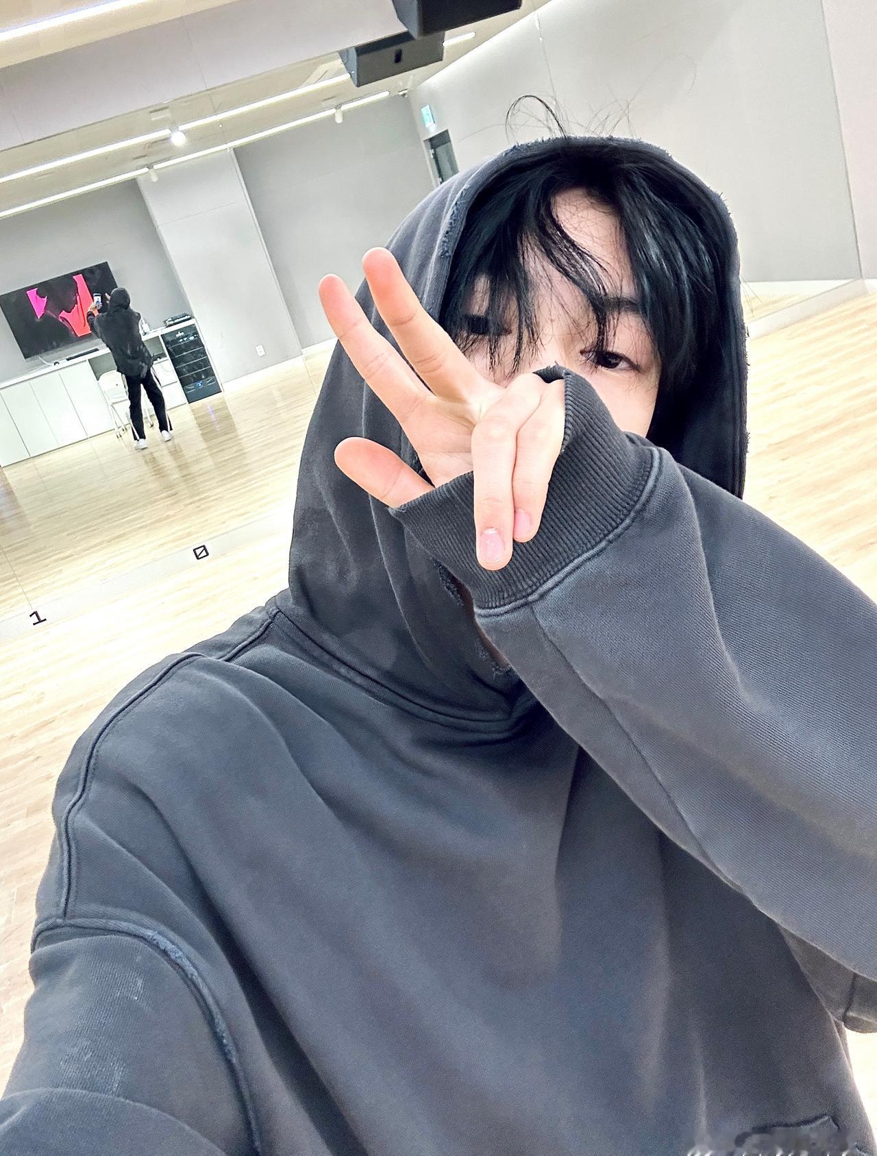 好帅啊站一秒振公🥰 ​​​