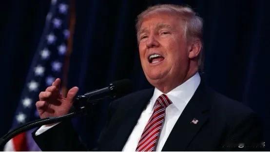 【🔥“特式吐槽”再现江湖！特朗普猛怼日元贬值：都赖中国，你们玩不起汇率游戏！】