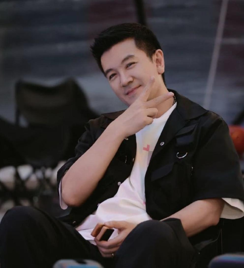 杨子回应参加演技类综艺！

他说之前在《再见爱人4》中说的是1.18日以后回归家