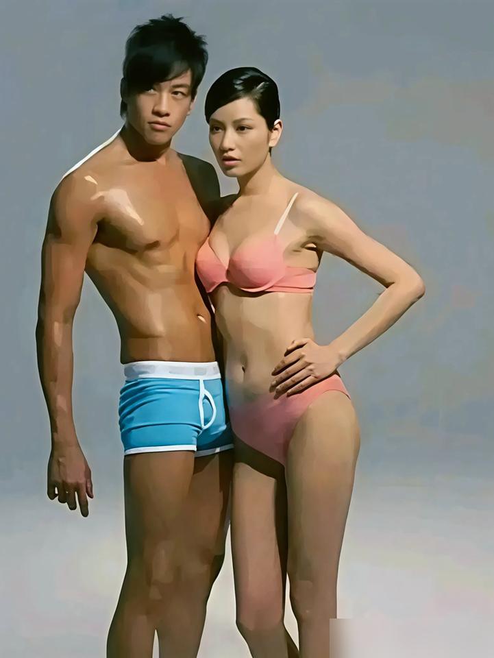 翻到19年前何润东和瞿颖的内衣广告，我愣住了。这尺度要是放现在，估计整个内娱都得