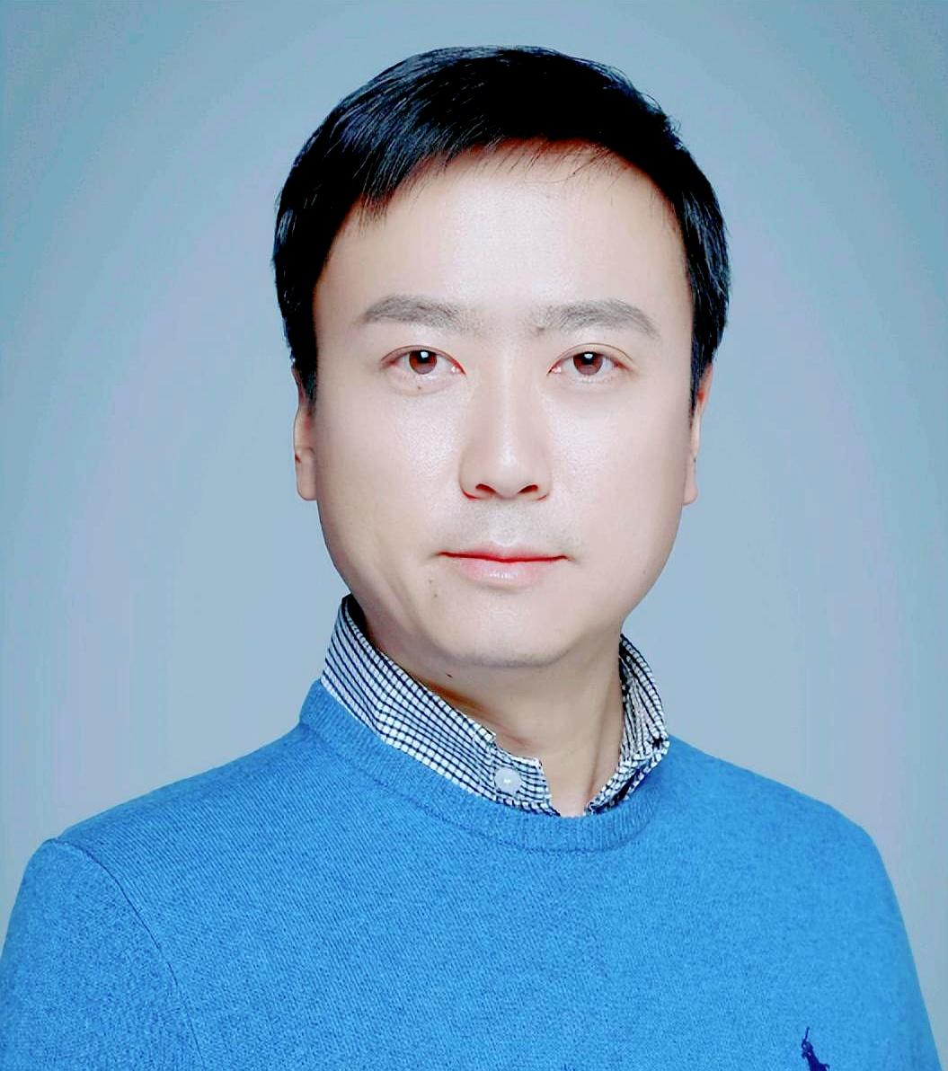 一个1983年出生的云南个旧彝族小伙，硬是靠着跨学科研发攻克了多项高端生物成像的