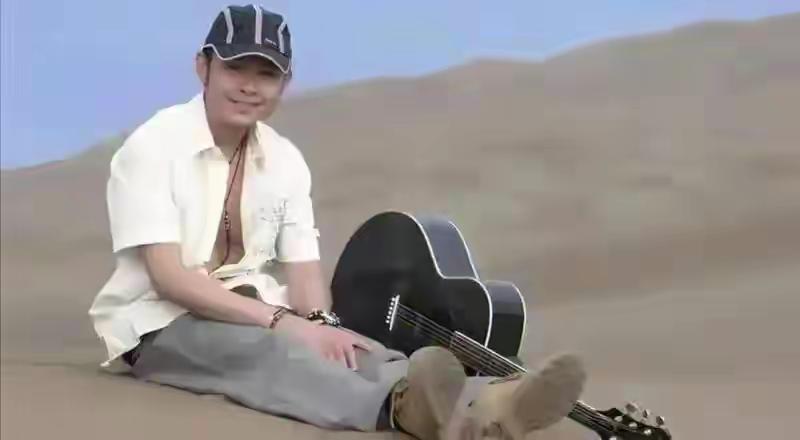 刀郎的歌被批“土”，到底冤不冤？

批评者说：乐评人丁太升多次直言，刀郎早期的作