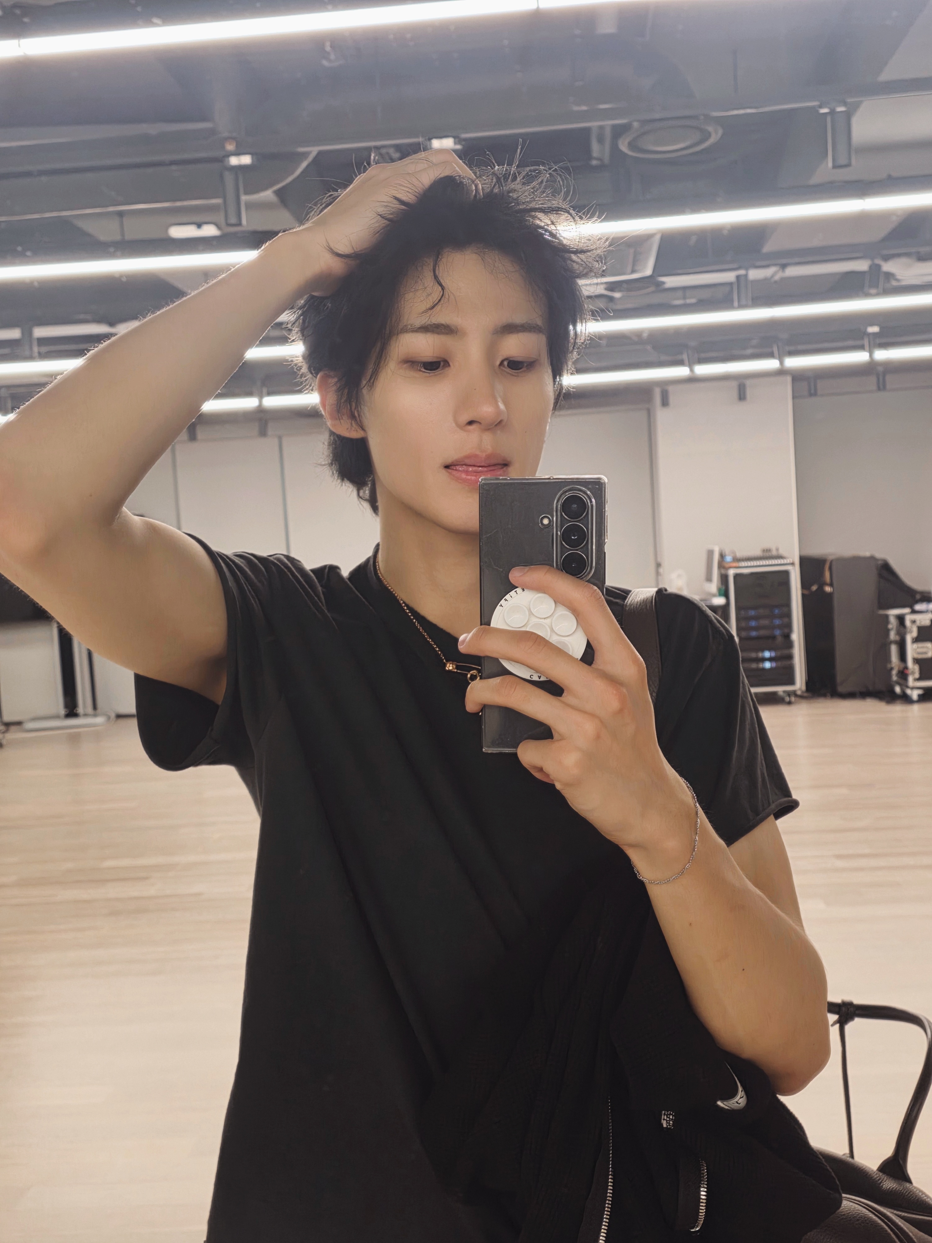 260619 wvsDYD NIGHT ☔⚡谢谢BRIIZE也谢谢所有让这个项目