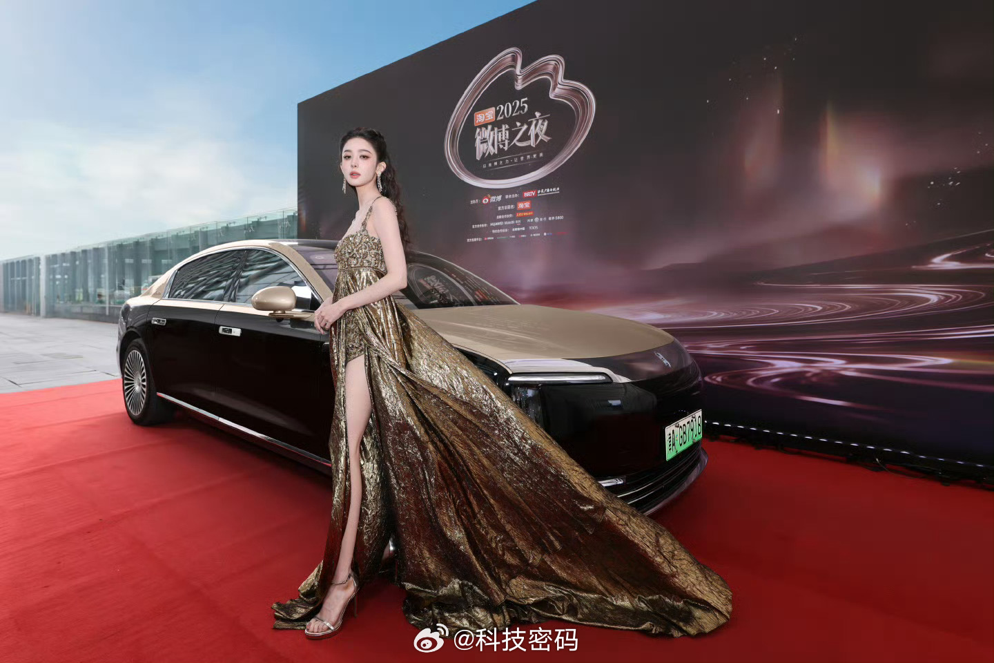 娜扎 人间维纳斯尊界S800好长 