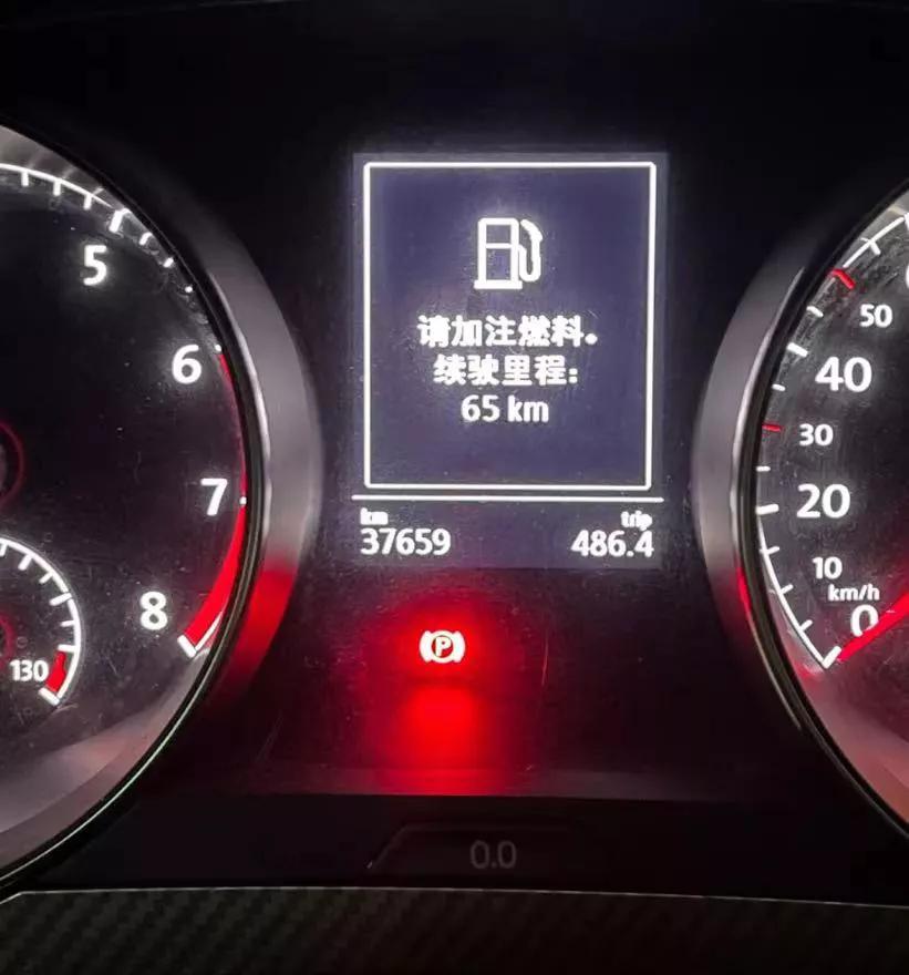 电车换了油车
去年开电车，一个礼拜充电一次，还有100来公里的时候就想什么时候充
