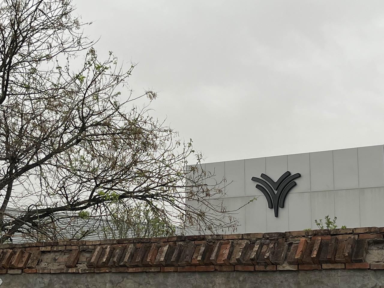 哪吒汽车的车主，车子坏了找谁修啊？