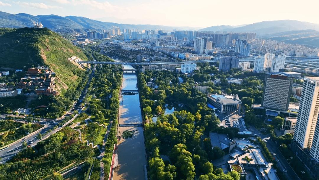 青海财政数据出炉！

青海2025年完成地方一般公共预算收入354.9亿元，同比