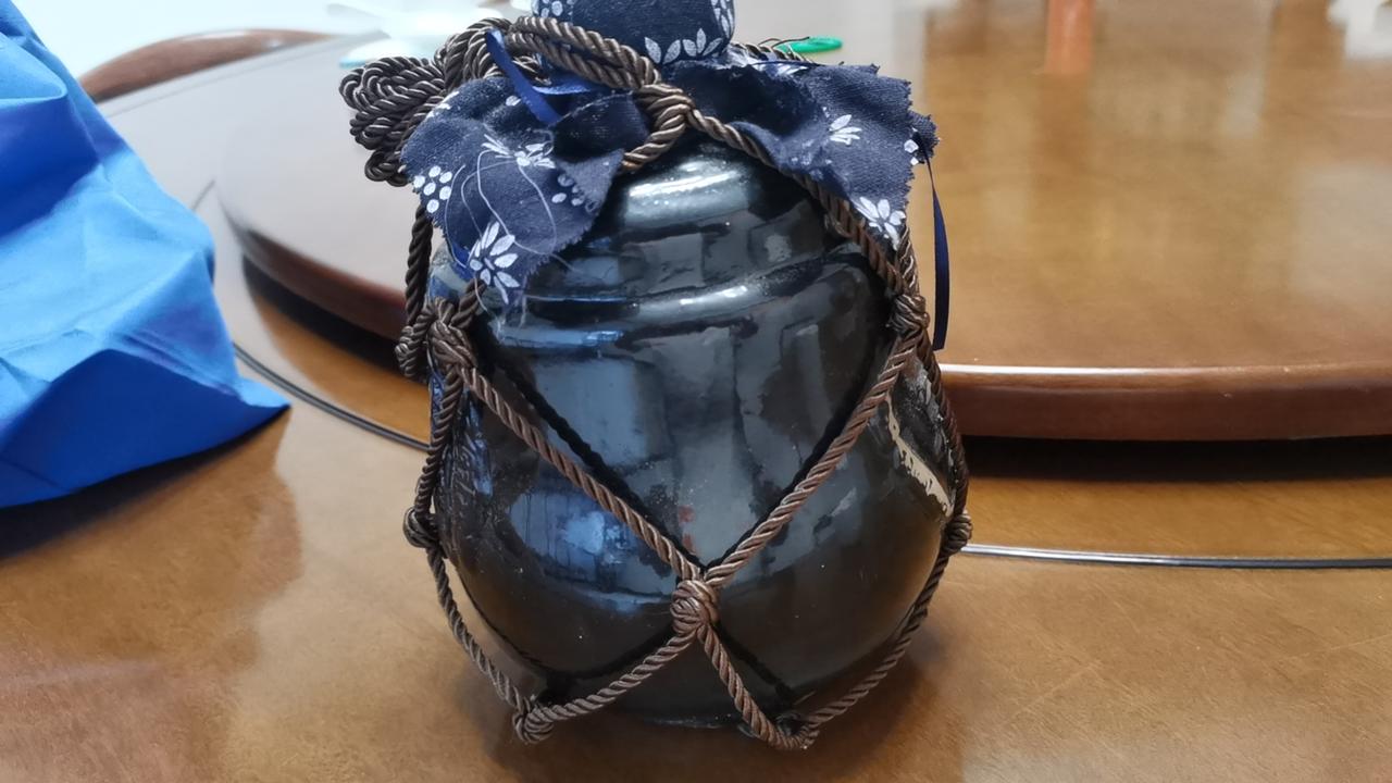 如果算旧账，就先算算八国联军侵略北京时，给中国造成的损失。

美国有一个叫马克的