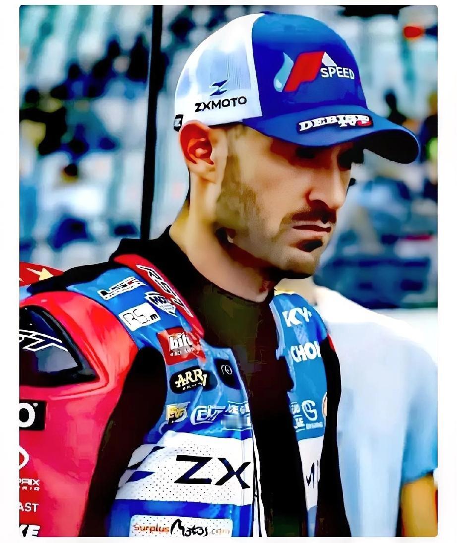 瓦伦丁·德比斯，目前车手积分榜排名第三，接下来4月17日﹣19日（周末）将迎来荷