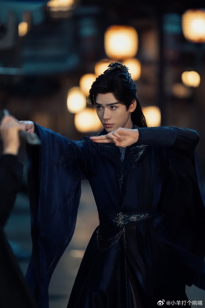 算盘珠子都嘣龚俊脸上了质疑苏暮雨，认同苏暮雨 成为苏暮雨！算盘珠子都嘣到龚俊脸上