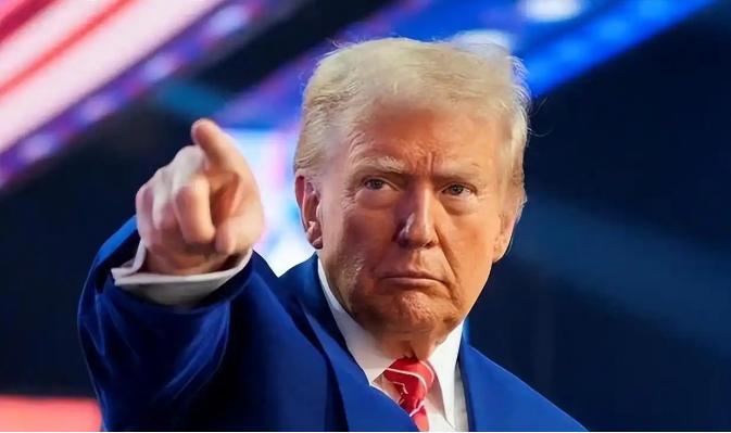 中美两国突然都悟到了！美国发现：只要甩开中国，它就能满世界薅羊毛，谁不服就收拾谁