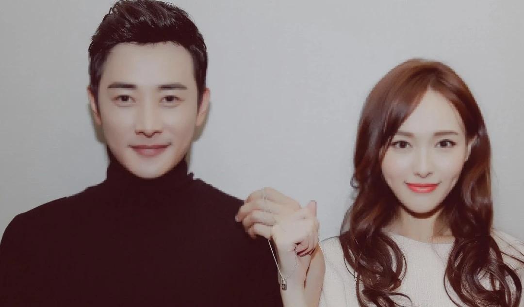 唐嫣：还相爱，没分开。

近期又有媒体提起唐嫣罗晋“婚变”的消息，其实俩人不合体