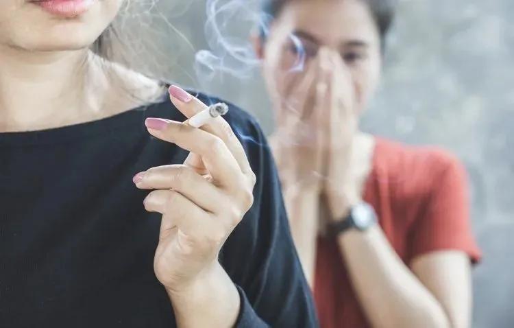 家人们，今天聊聊“顶流女神宋慧乔的屈辱往事”，这话题可太抓眼球了！
 
“说什么