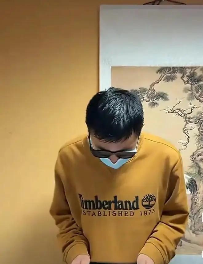有些人的坏，是骨子里透出来的，装都装不像。

一个南京籍的历史系学生，在莫斯科大