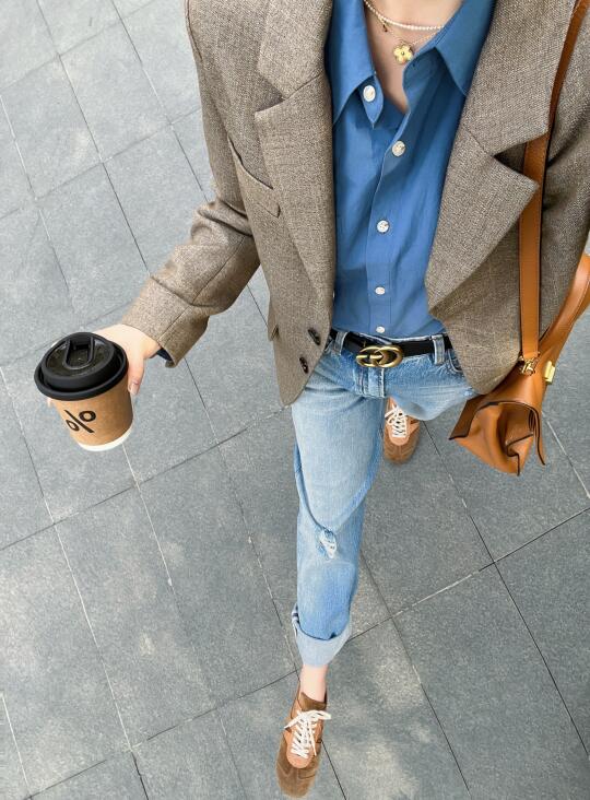 西装➕衬衫➕牛仔裤简直是打工人春日通勤的神