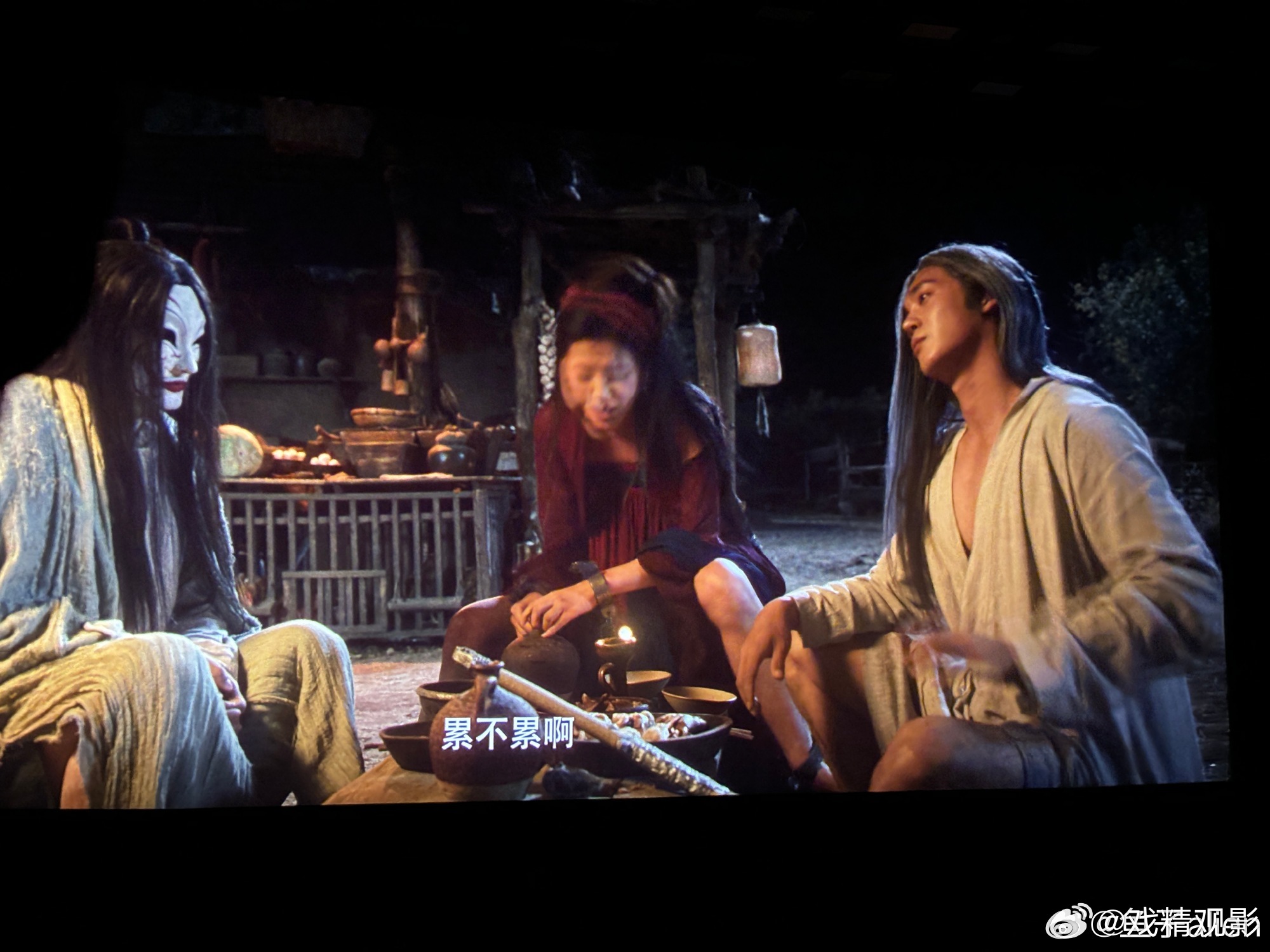 镖人 贺图 镖人破十亿了，在大荧幕上看武侠确实是另一种体验。动作戏的冲击力和江湖