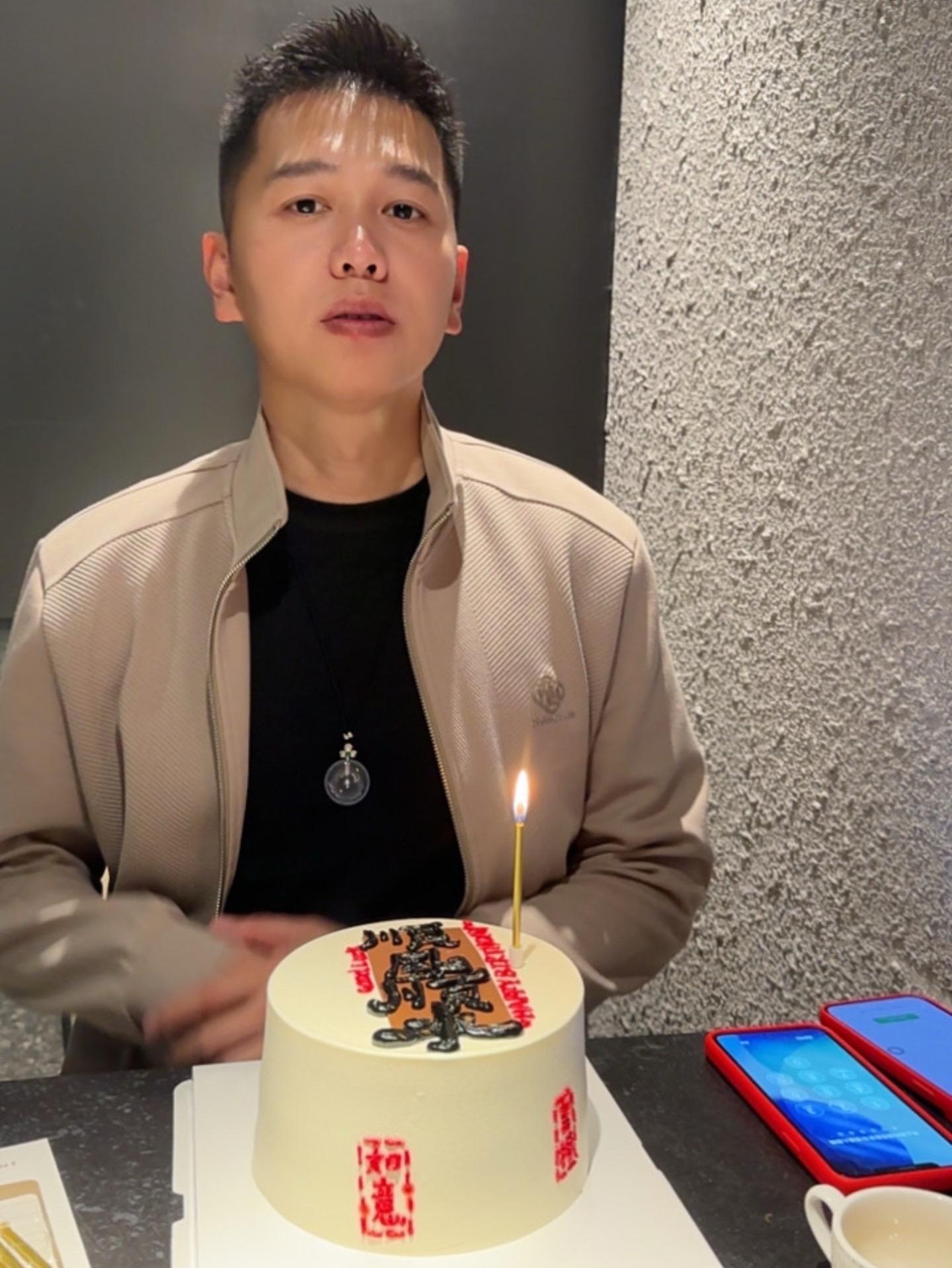 今年本命年，稳稳就行，不求大富大贵，只求超级无敌大富大贵就好👌