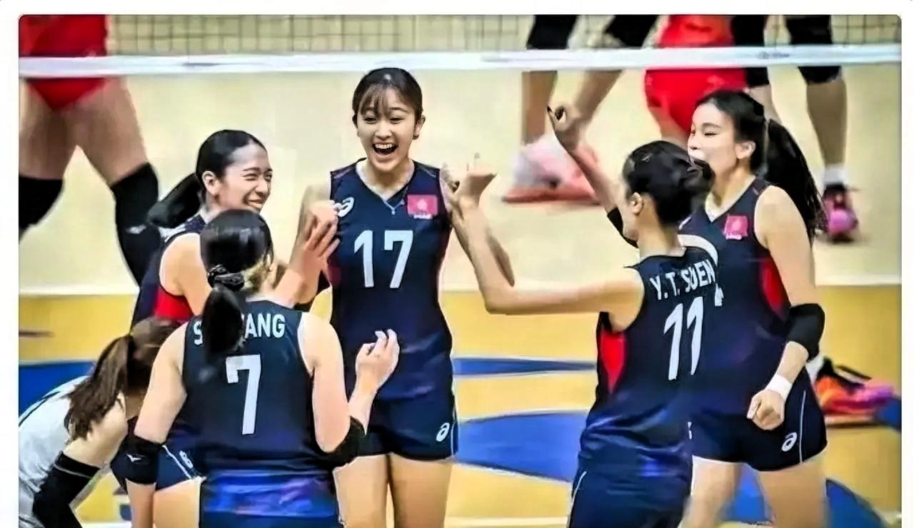 香港女排拒唱国歌之后，
最倒霉的人出现了，不是他们本人，也不是他们的家人，更不是