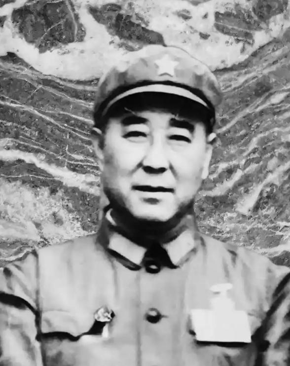 1984年的老山前线，说一件让人心里挺不是滋味，甚至有些气愤的陈年旧事。

那年