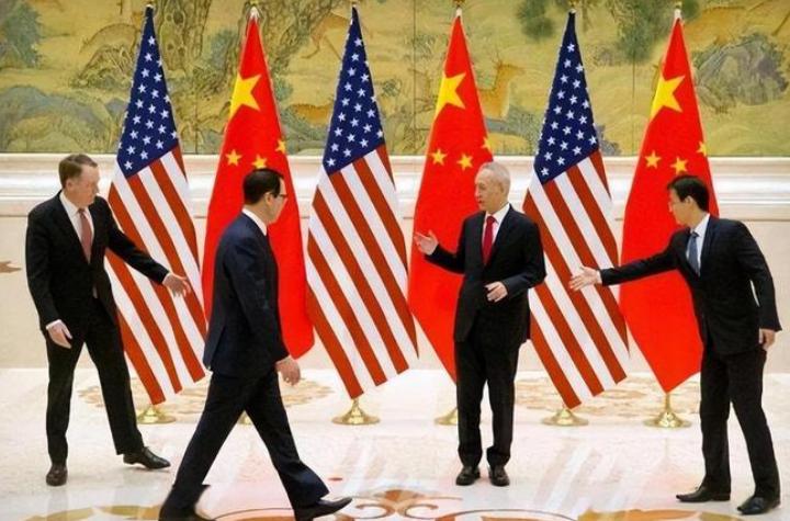 中美关系的最终结局，极有可能就是脱钩。因为美国的真正目地，就是亡我之心不死！
 