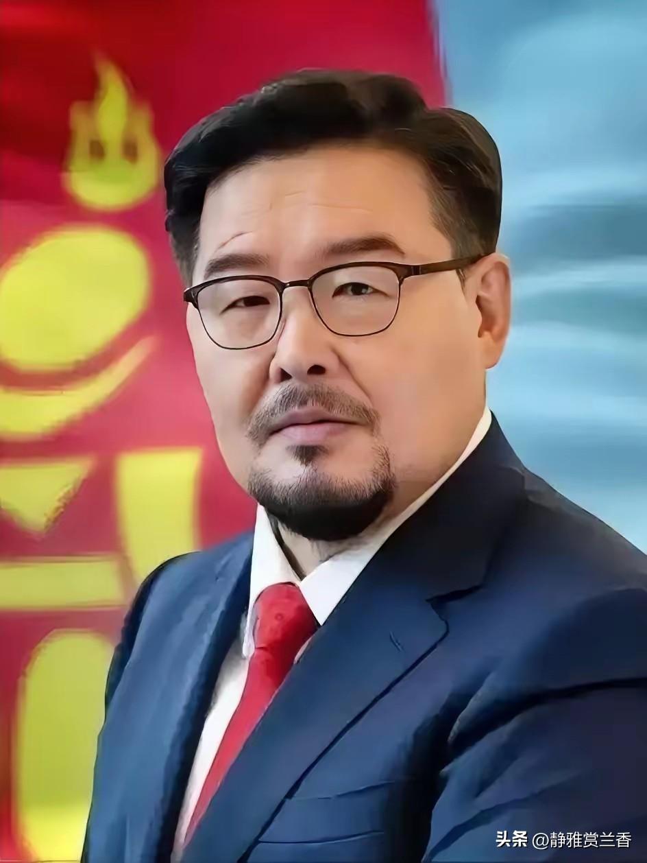 蒙古国总理赞丹沙塔尔辞职了，说白了就是蒙古国亲华派和亲西方派的斗争开始公开化，特