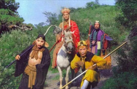 细品唐僧收的三个徒弟，将孙悟空、猪八戒和沙僧的名字连起来，你会发现吴承恩的巧妙伏