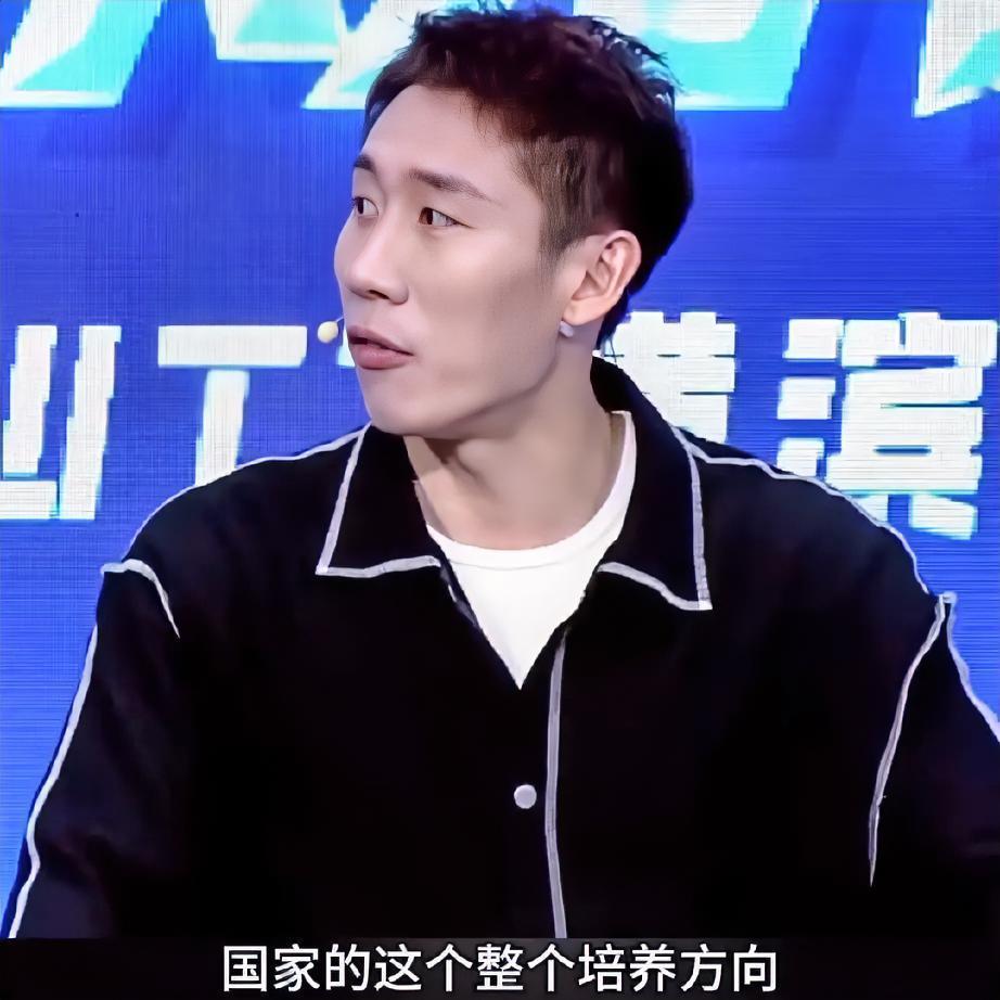 惊奇哥哥真的是看的很准，关键是他真的很敢说呀！
这些年我们一味的追求这个满贯，那