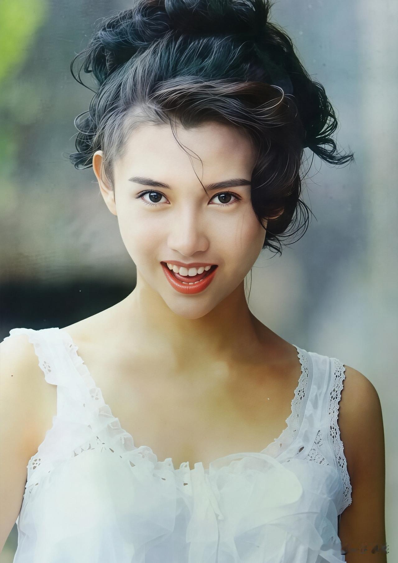 经典推荐🔥：邱淑贞  5颗星✨  经典作品（收藏起来慢慢欣赏）

第一部：​《