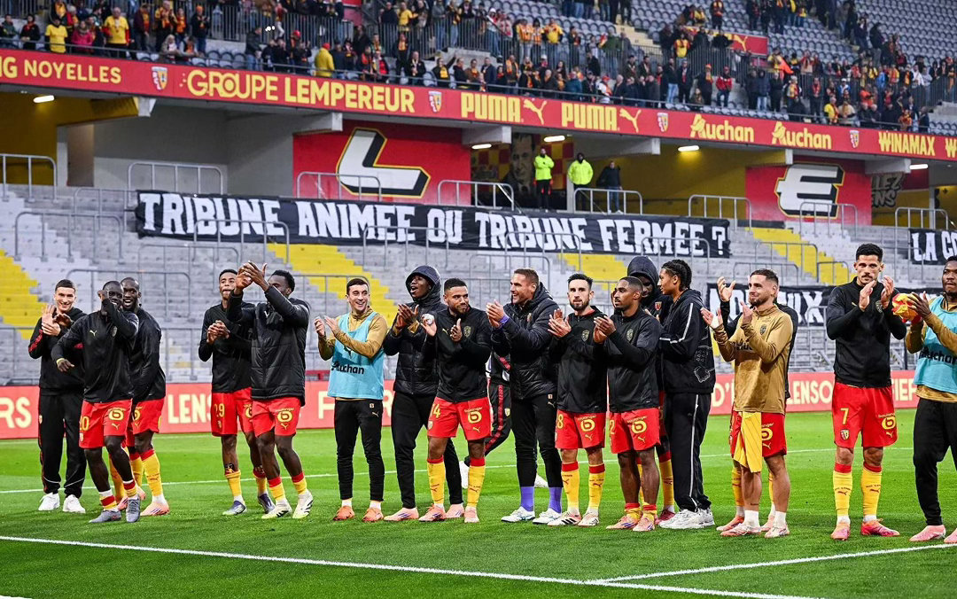 朗斯vs里昂009法甲方向：主胜年龄：2:1 3:0 3:1进⚽️数：3 4朗斯
