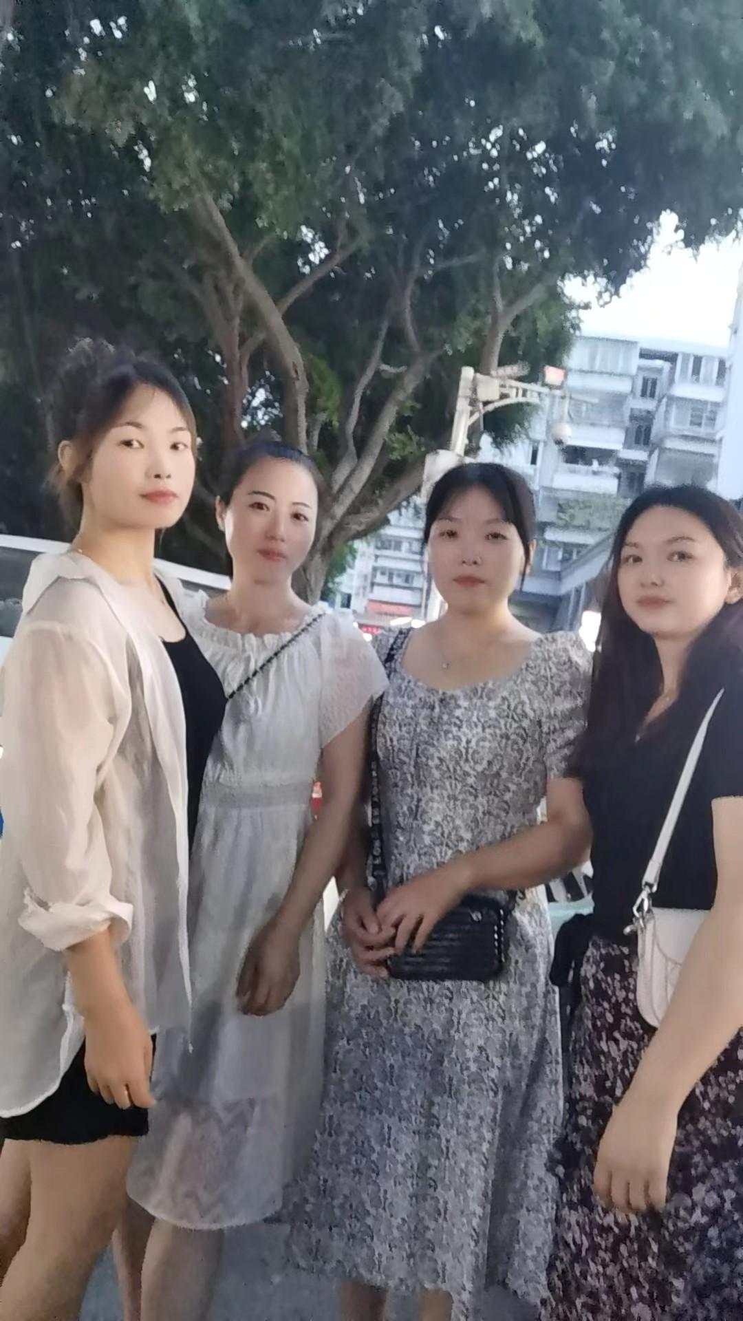 晒晒我们的小友情😜😜😜