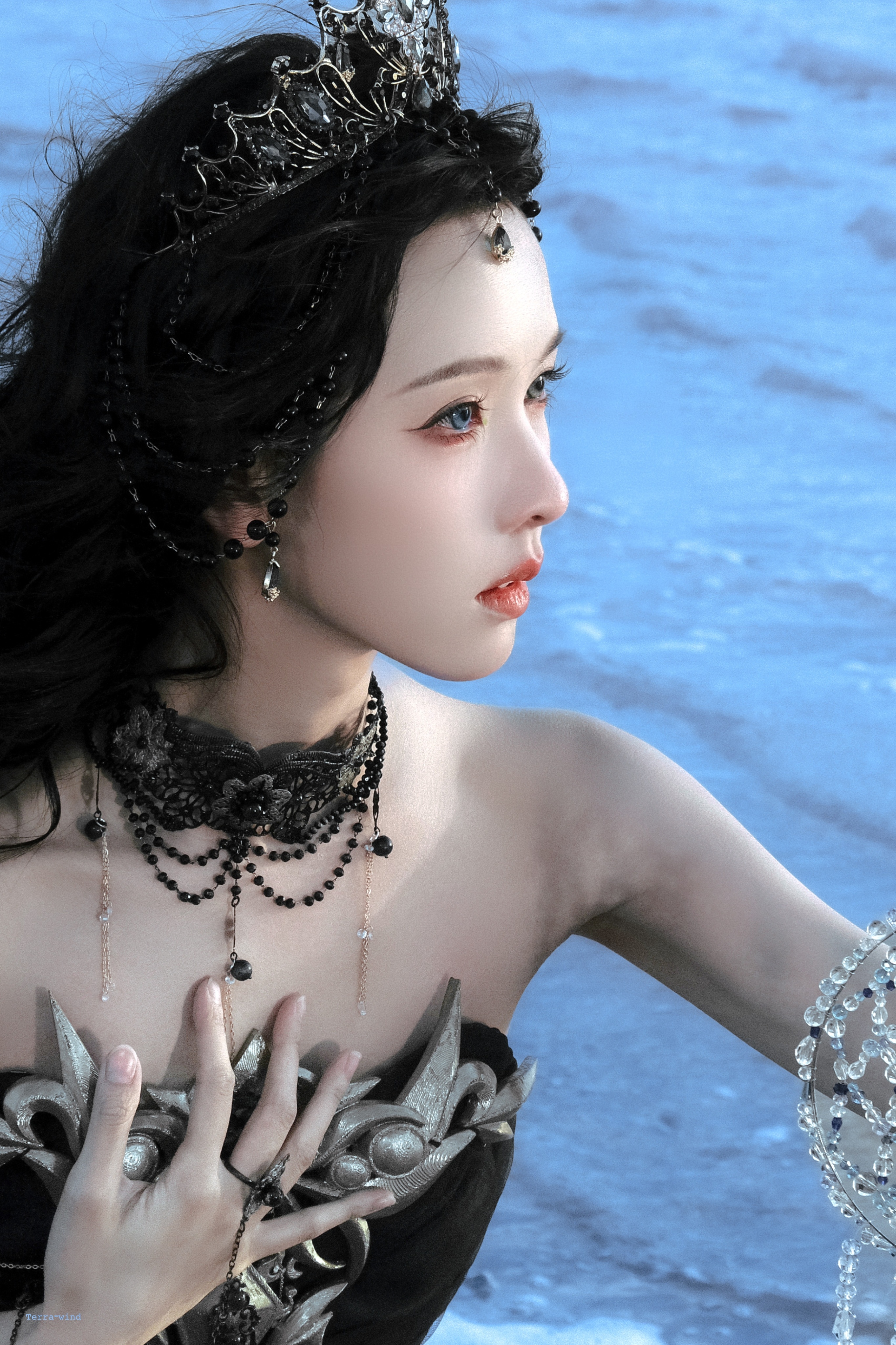 陈都灵 