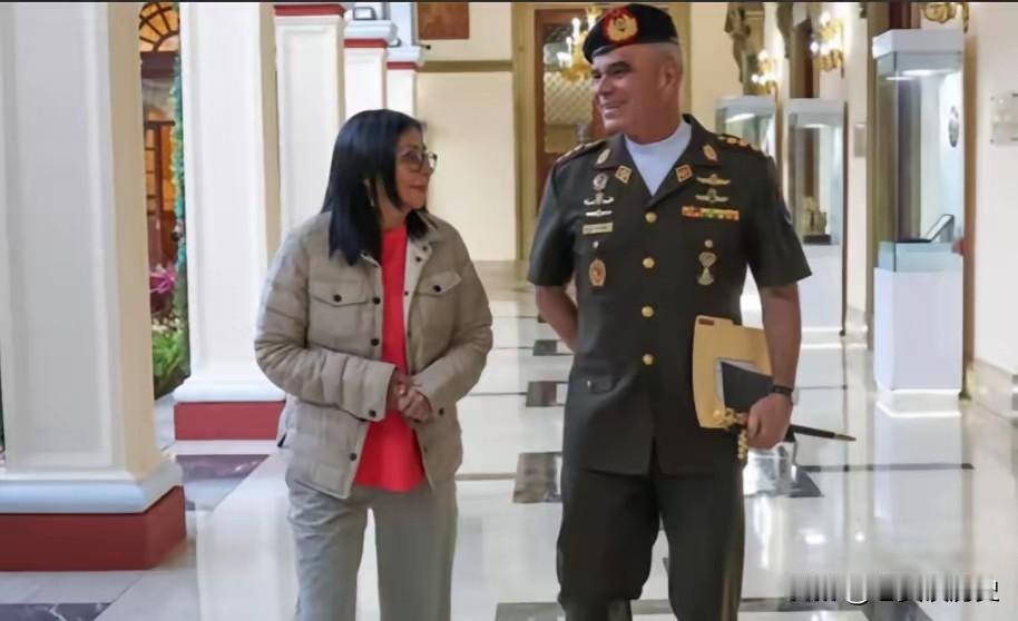 委内瑞拉的天，终究是变了！在经历了整整18天的死寂后，加拉加斯突然传来一声惊雷，