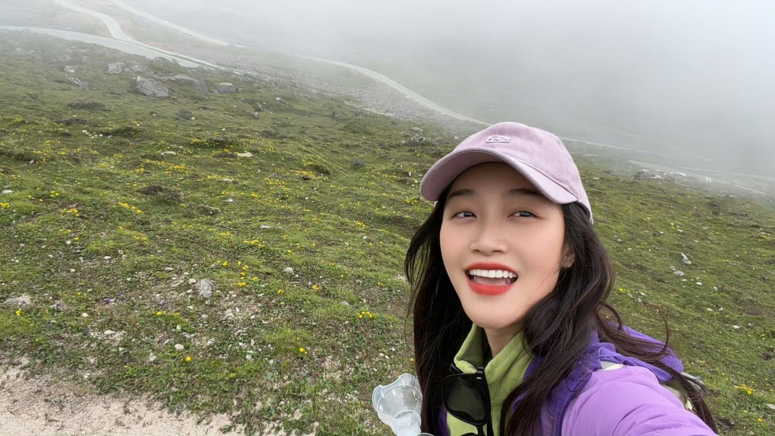 蓝盈莹去徒步了好浪漫的心意！蓝盈莹亲身徒步远行，替剧中许家伶完成未了心愿，把角色