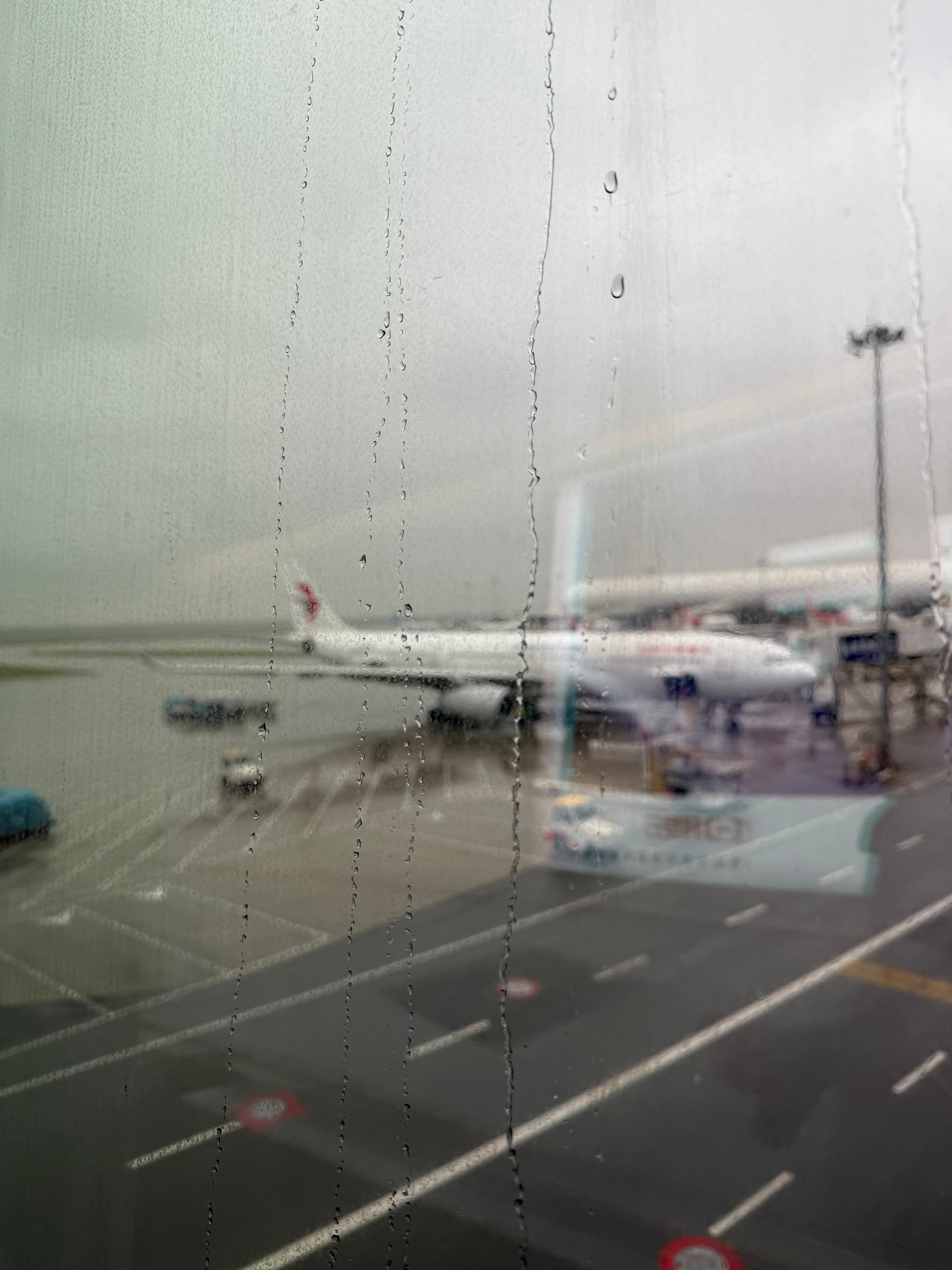 延误 延误 延误去趟北京车展可太不容易了 深圳·深圳宝安国际机场T3航站楼