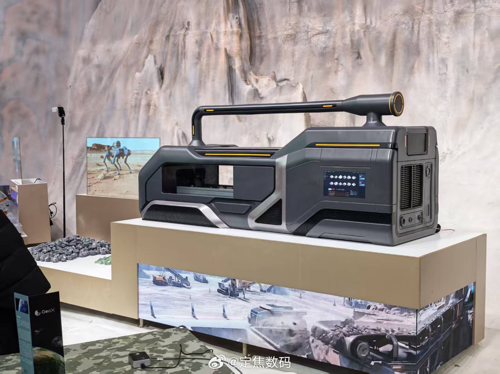 追觅在AWE展会上，包下了一整个场馆... 展出的东西，有点让人惊掉下巴。注意看