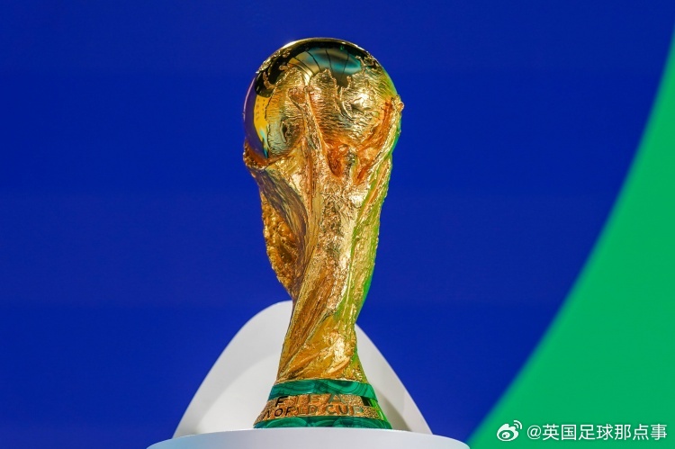 ❌伊朗体育部长艾哈迈德·杜尼亚马利在接受采访时表示：就目前而言，伊朗男足绝无参加