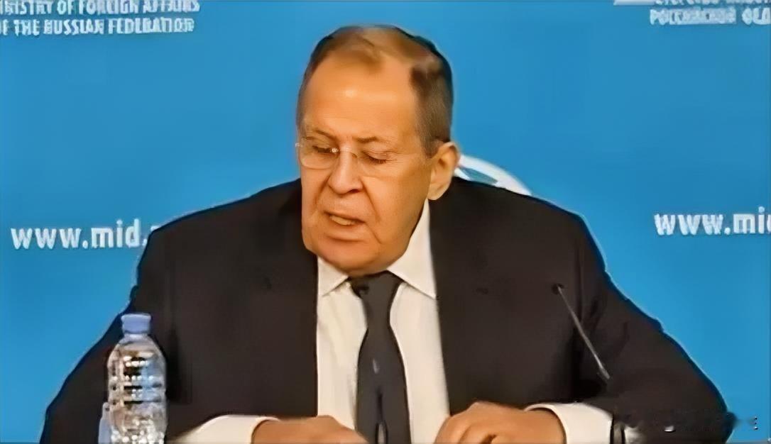 俄罗斯外长拉夫罗夫:“克里米亚对俄罗斯联邦的安全意义，丝毫不亚于格陵兰对美国的重