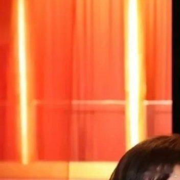 导演私下评价演员，​到底该不该被曝光？​《繁花》剧组一段内部录音最近被公开，​引