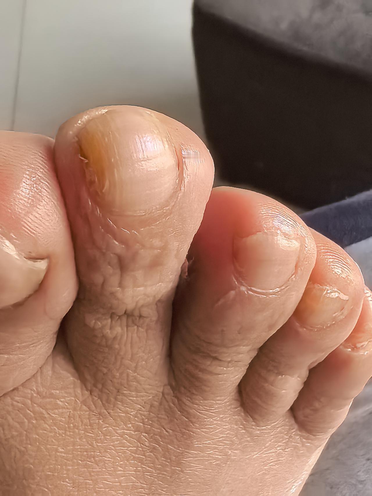 每次回娘家，都想着陪老妈足疗、理发和洗澡，老妈现在住的新小区附近没有，必须坐车去