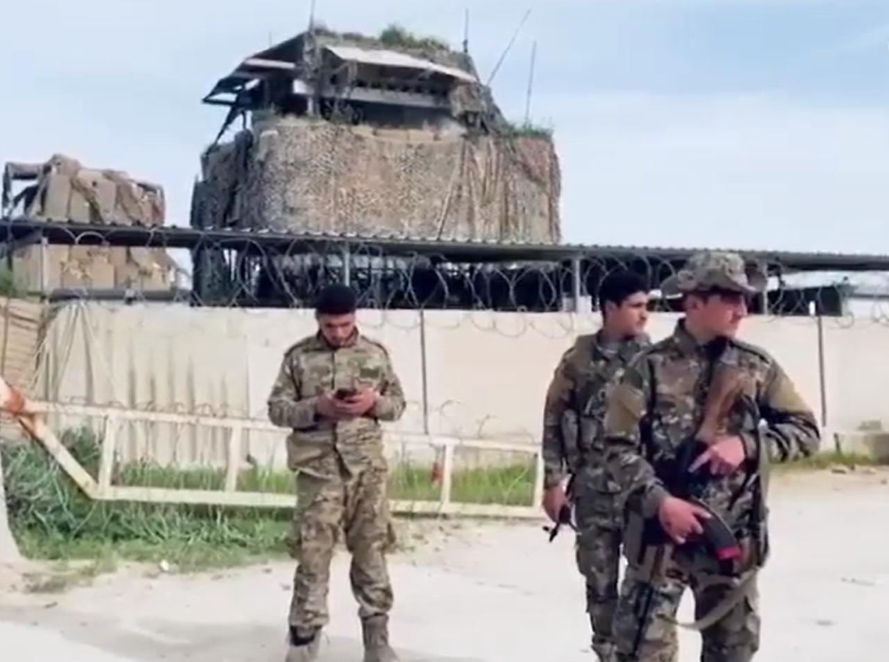 叙利亚过渡政府，正式接管美军在叙利亚的所有基地。

看到这个消息，估计最不开心的