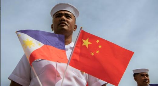 菲律宾这波操作完全越界、极其离谱！不再只是防中国军舰、海警、船艇。
 
现在直接