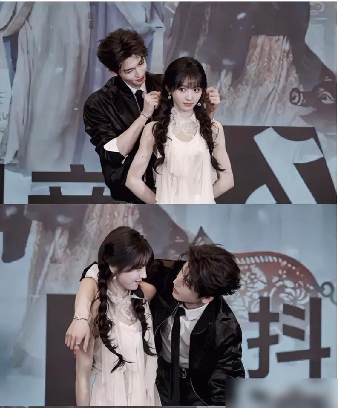 俩经纪人掐了9年的死对头！正主片场偷偷拼心笑到弯腰！
 
你去翻高清路透，他俩等