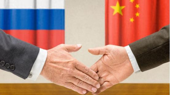 很多人都搞错了！俄罗斯给中国最大的帮助，根本不是石油天然气，也不是先进武器。真正