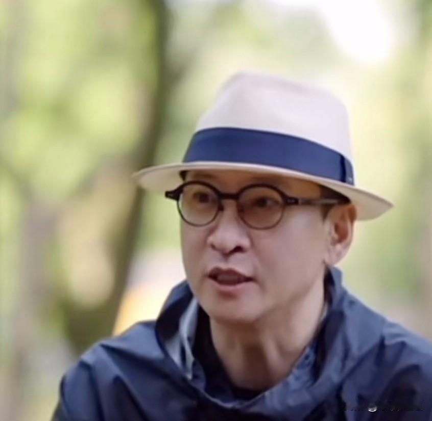 有个事我一直不敢说，
不知道大家发现没有，
我觉得周杰这话有点“不接地气”了。
