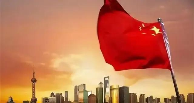 “一场贸易战，撕开了多少盟友的伪装？当我们用6000多公里铁路、8000亿欧贸易