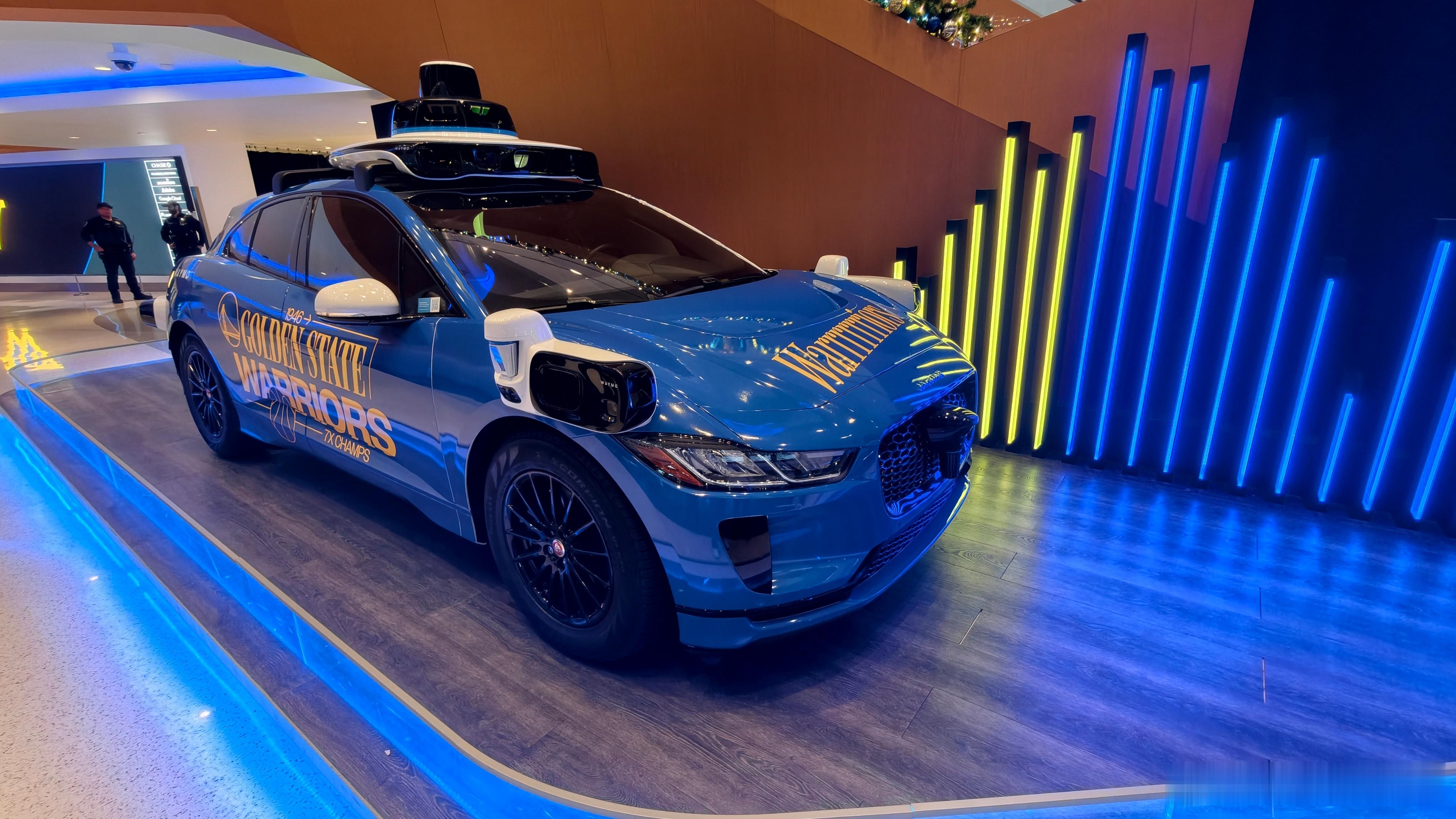 今天在旧金山深度体验了一把🇺🇸waymo无人驾驶录了段视频，回头好好大家聊聊