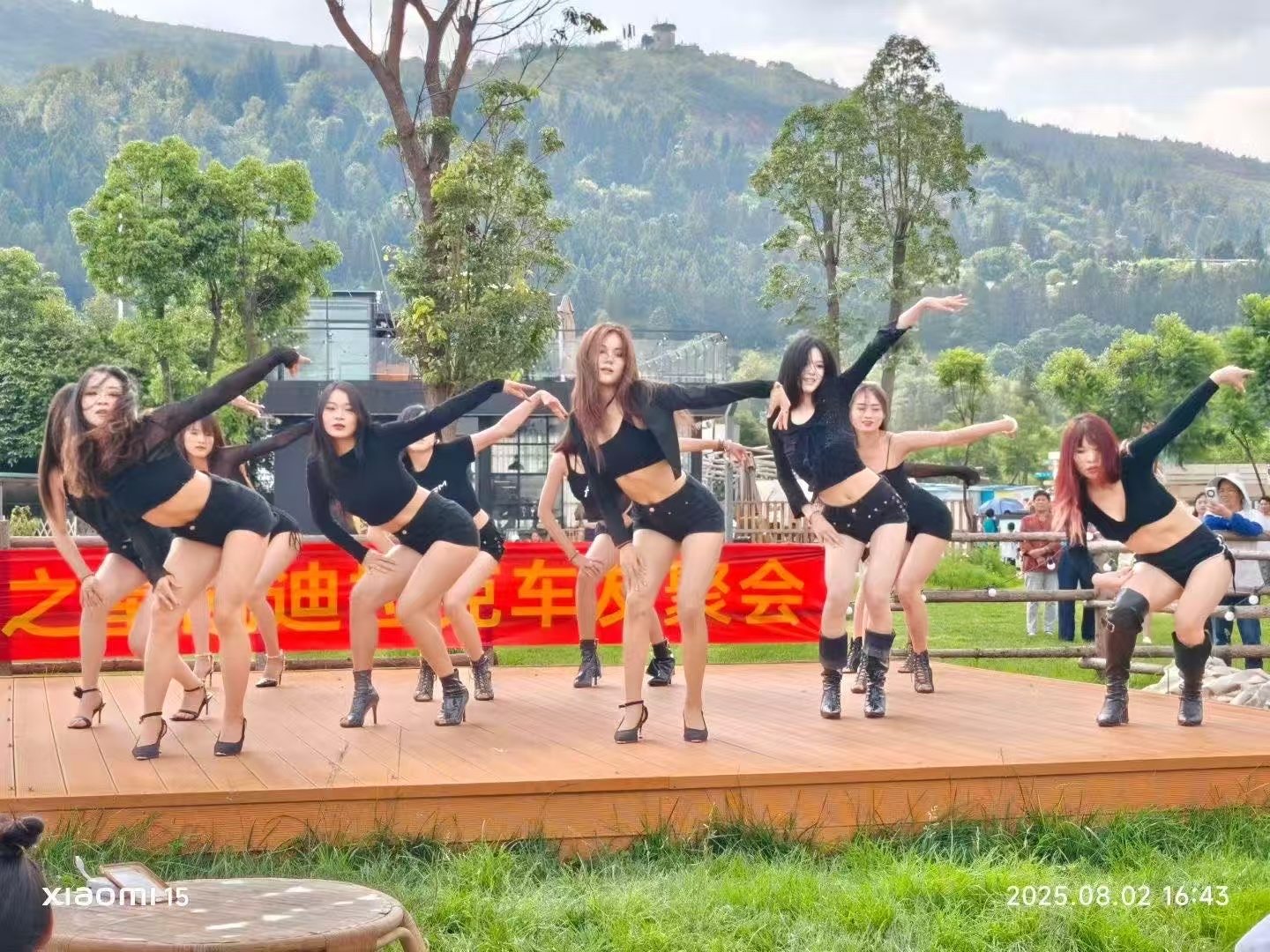 本凯迪拉克车主羡慕坏了[泪]我的ATS卖早了感觉。 ​​​